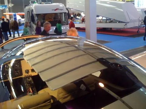 Sonnenschutz / Cockpitbeschattung