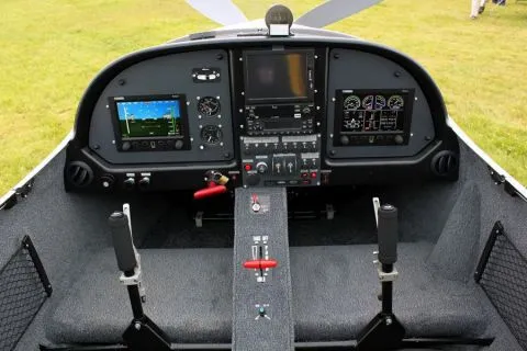 TL 6524 EFIS integra 7 Display