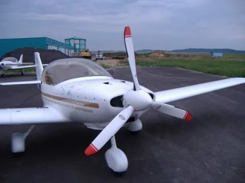 KA4 3 Blatt-LIGHT Verstellpropeller
