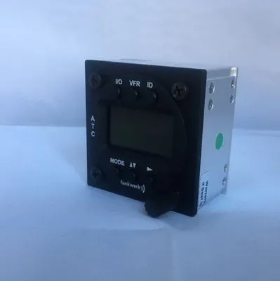 TRT 800 Doppelksitzerbedienteil OLED-Display