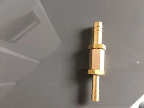 Schlauchfittingverbinder ⅛