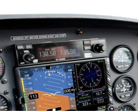 AvMap Set EKP V + Cockpit Docking Station + A2 ADAHRS