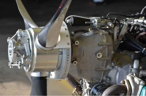 3-Blatt Verstellpropeller