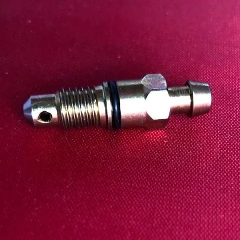Entlftungsnippel M7