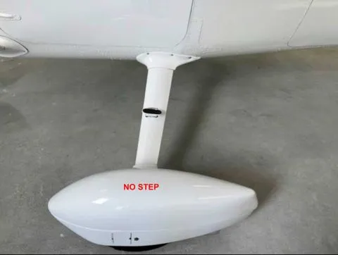 Schriftzug NO STEP