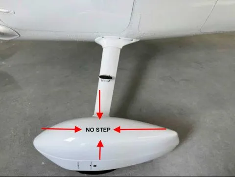 Schriftzug NO STEP