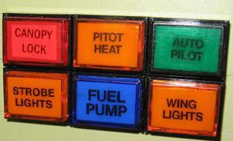 Label LOW FUEL