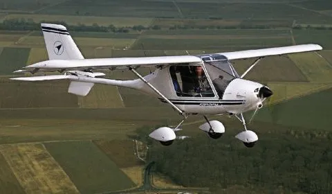 STORCH Dmpfer an den Querruderscharniere