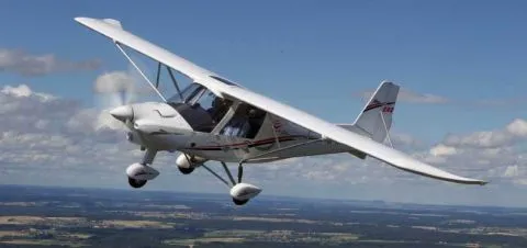 Ikarus Comco C42 A, B und E (Risse A-Sule)