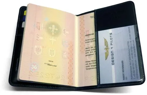 Pilot Passport Set