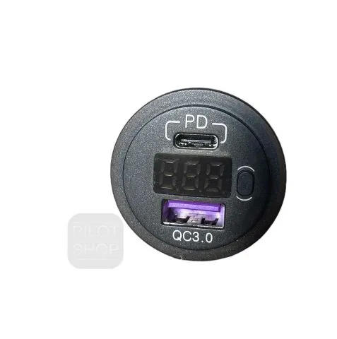 USB-Steckdose mit integriertem Voltmeter