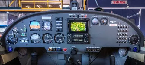 KANARDIA HORIS v2 PFD mit Autopilotelelementen