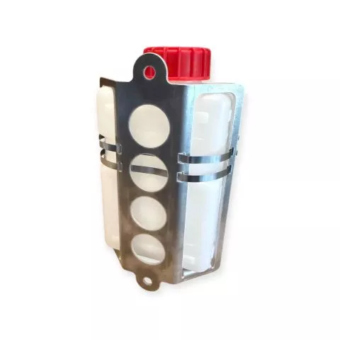 Ausgleichbeh�lter mit Halter