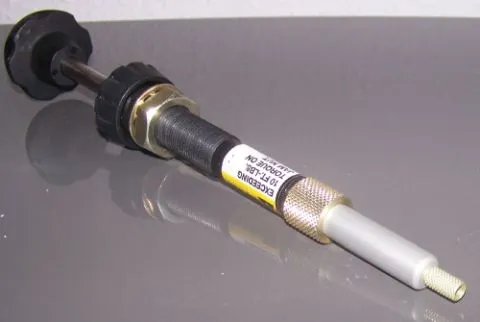 Gaszug mit Feinverstellung, 1 Vergaser