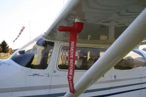 Staurohrschutz Remove before flight