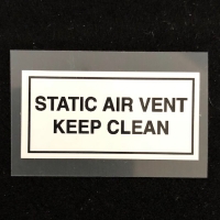 Schriftzug STATIC AIR VENT KEEP CLEAN