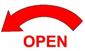 Schriftzug OPEN links